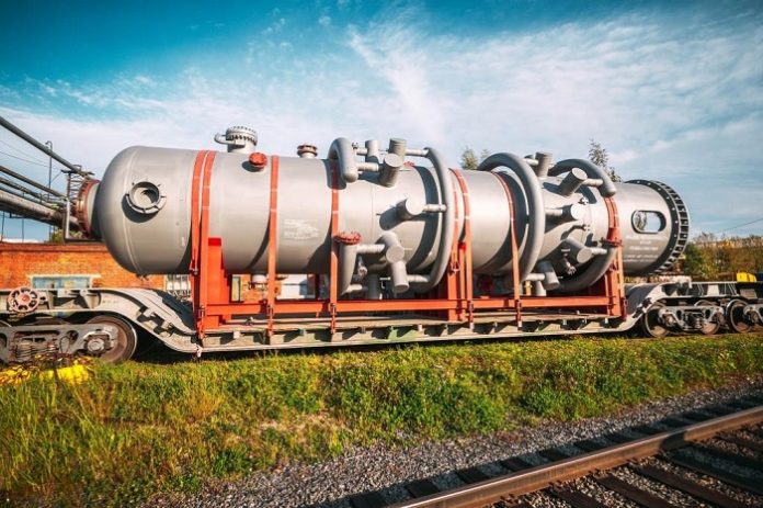 Аналогов в России нет. На «ЗиО‐Подольск» изготовлено первое российское оборудование для сжижения природного газа