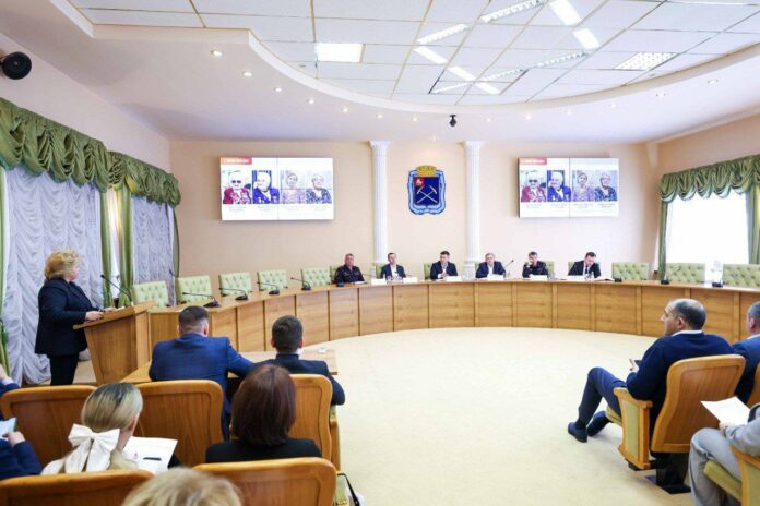 Однопартийцы Подольска обсудили подготовку к празднованию 80-летия Победы в Великой Отечественной войне