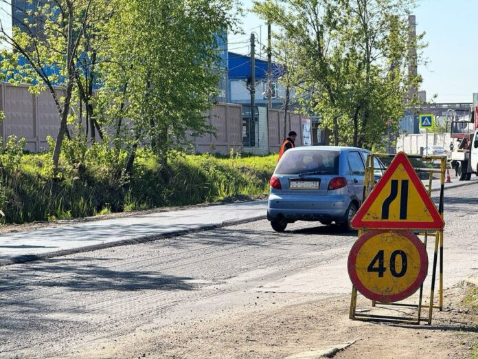 Обновляется дорога в Цементном проезде