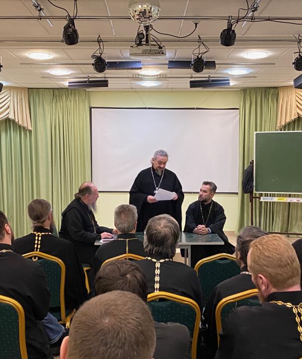 Братское совещание духовенства благочиния Подольска состоялось в Воскресенском храме