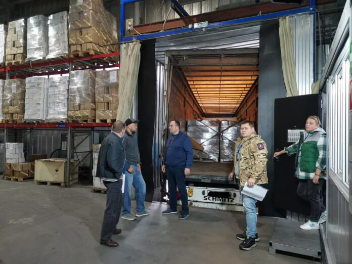 Депутат Совета депутатов горокруга Подольск отправил машину с гуманитарным грузом для военнослужащих в зону...