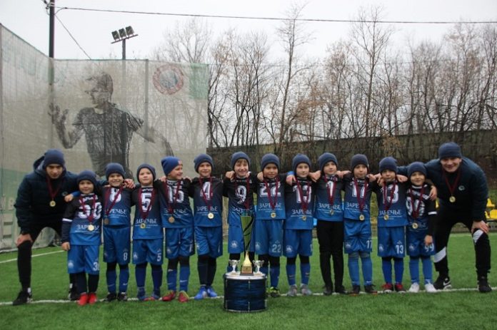 Футболисты из Подольска победили в первенстве Москвы