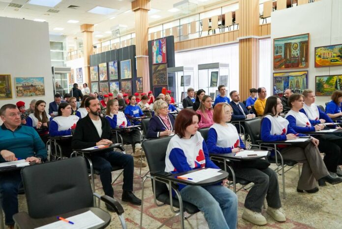 Для подольчан провели правовой экзамен на знание Конституции Российской Федерации