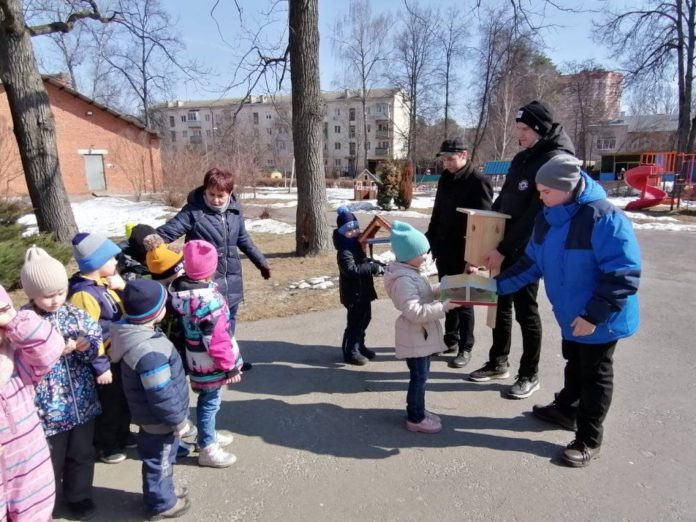 Студенты Подольского колледжа имени А.В.Никулина совершили визит в детский сад «Золотой ключик»