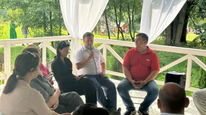 Депутат Совета депутатов горокруга Подольск принял участие в работе круглого стола по вопросам развития...