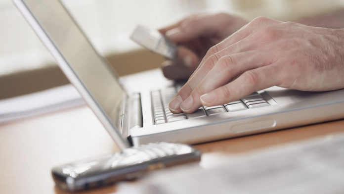 Информируем подольчан: неотложную социальную помощь можно оформить в один клик в Подмосковье