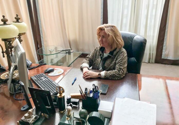 Руководитель общественных приемных Подмосковья Алла Полякова: «За прошедшие три месяца работы мы получили около...