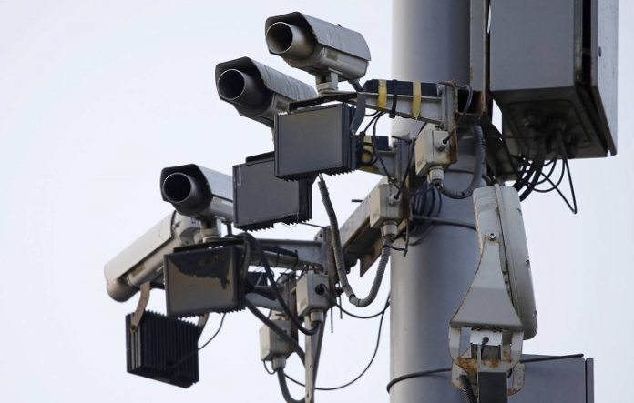 Новый дорожный знак «Фотовидеофиксация» появился в России