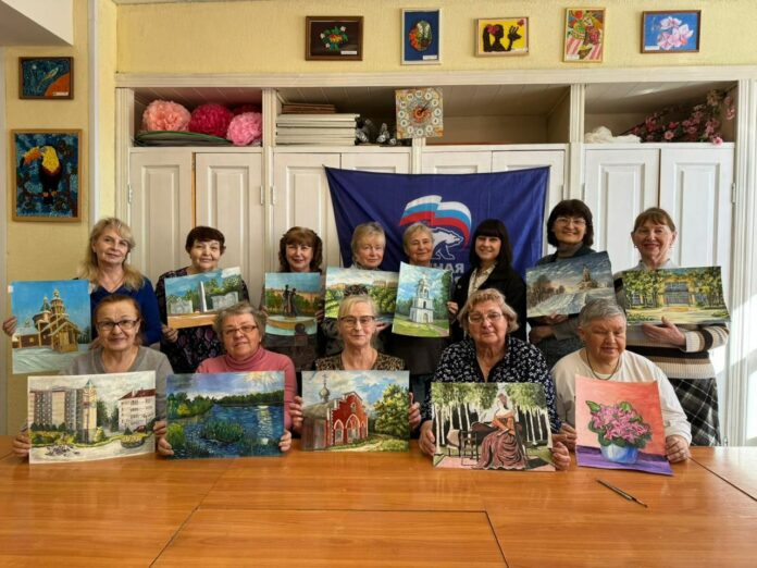 Очередное занятие по рисованию состоялось в ИЗО студии «Гармония»