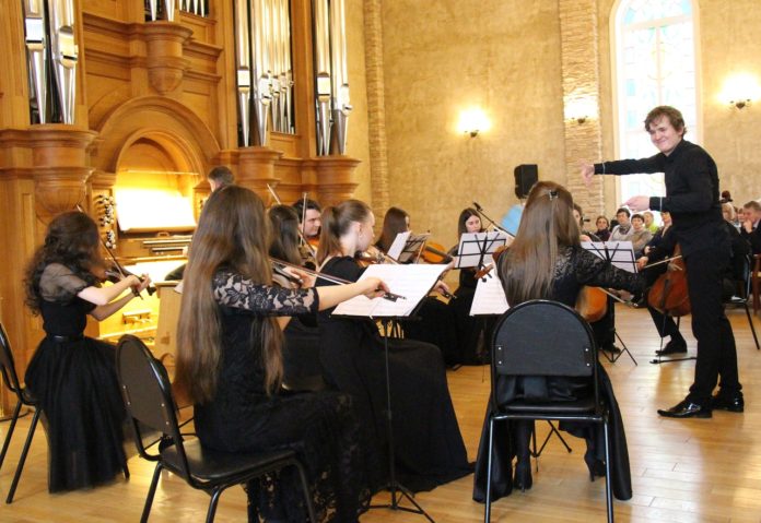 В КПЦ «Дубровицы» состоялся концерт «Великие страницы классической музыки»