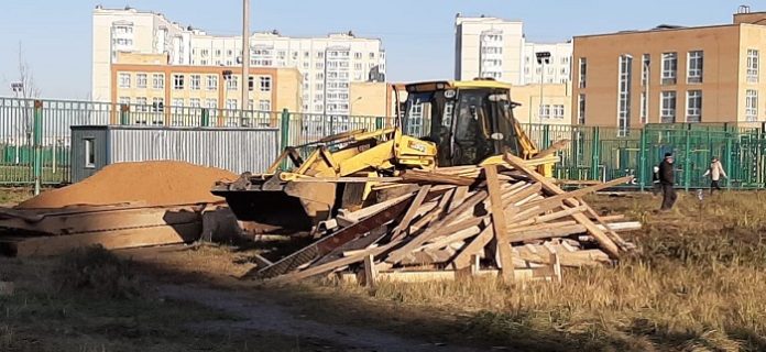 В Подольске началась подготовка площадки к строительству школы  на Армейском проезде