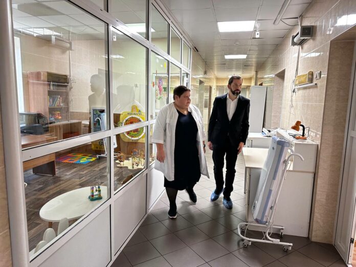 Депутат Совета депутатов горокруга Подольск провел мониторинг состояния Подольской детской городской больницы