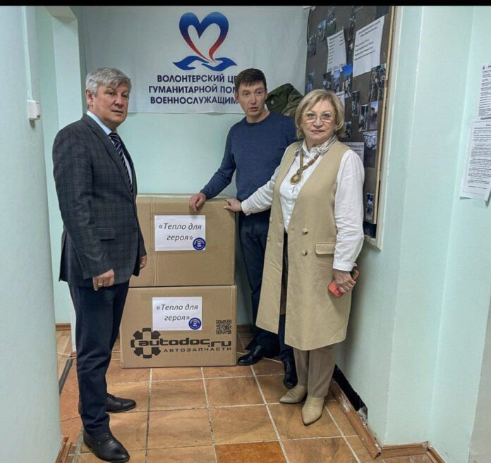 Теплые подарки для военнослужащих отправят в зону СВО