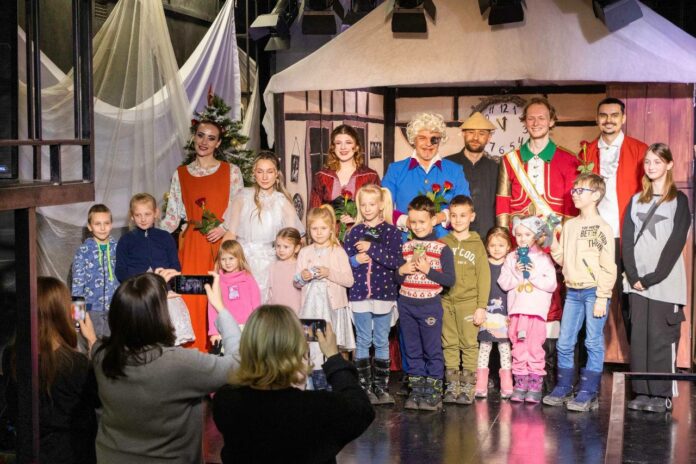 Череда новогодних представлений продолжается в Подольском драмтеатре