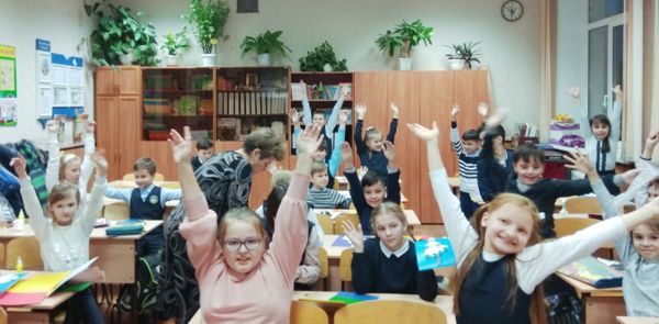 Познавательно-игровая программа «Я гражданин своей страны» прошла в ЦДБ