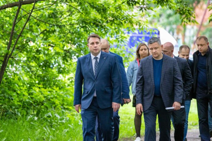 Пеший обход в районе Залинейный провел Дмитрий Жариков