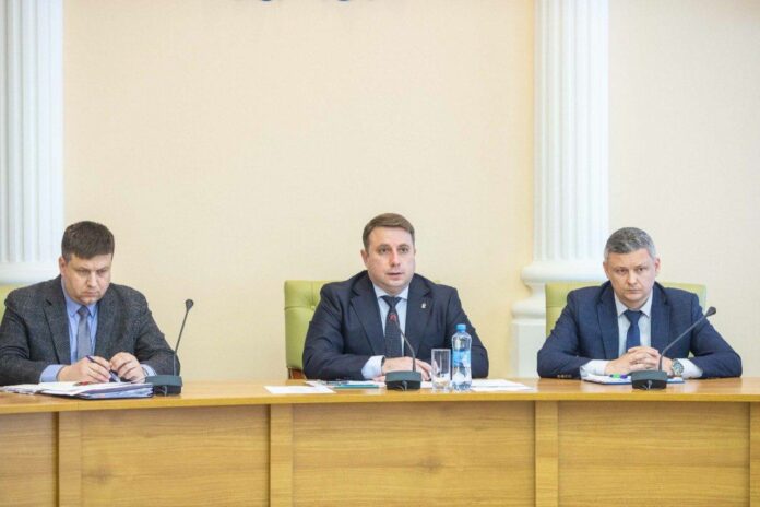 Аппаратное совещание прошло в администрации округа