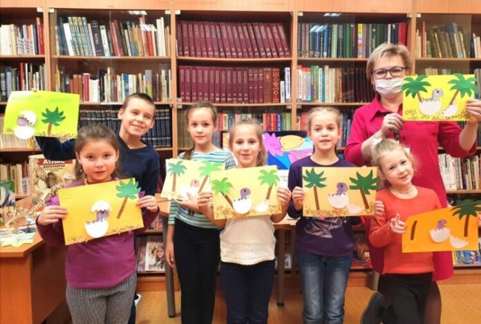 В Центральной библиотеке Подольска прошел мастер-класс «Затеи и идеи»