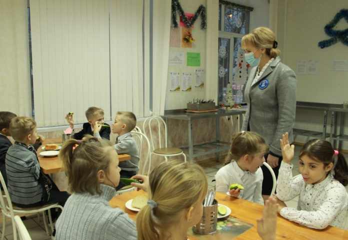 Депутат Городского округа Подольск проверила МОУ «Средняя общеобразовательная школа № 20»