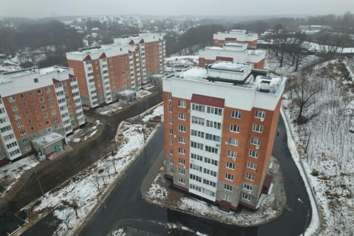 На совещании в администрации обсудили ход выполнения работ на проблемных жилых объектах Подольска и...