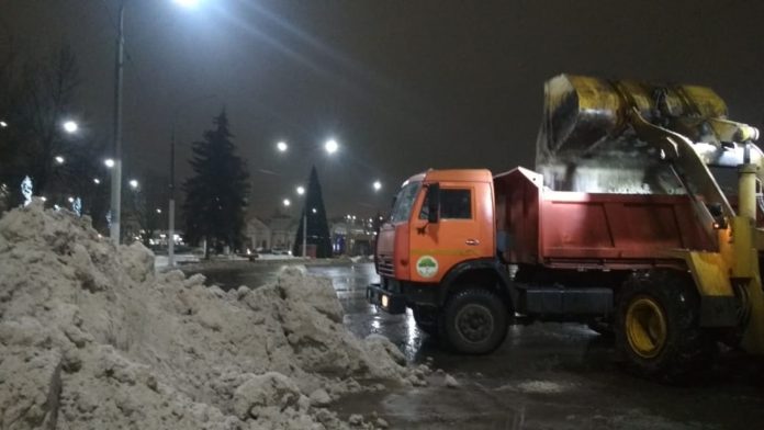 В Подольске более 220 километров автомобильных дорог очистили от снега