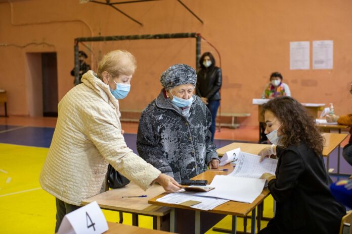 На выборах в Совет депутатов проголосовала почетный гражданин Подольска Софья Арташесовна Тер-Ованесова
