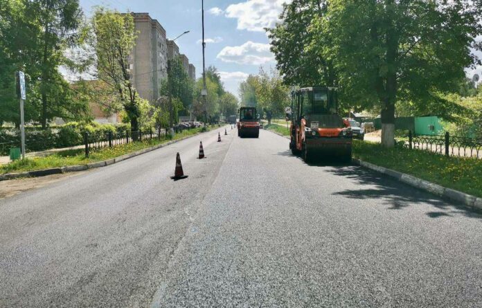 Почти шесть километров дорожного ​​​​​​​покрытия обновили на региональных дорогах Подольска