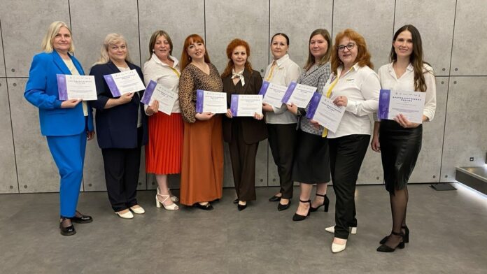 Подольским специалистам по воспитанию вручили заслуженные награды