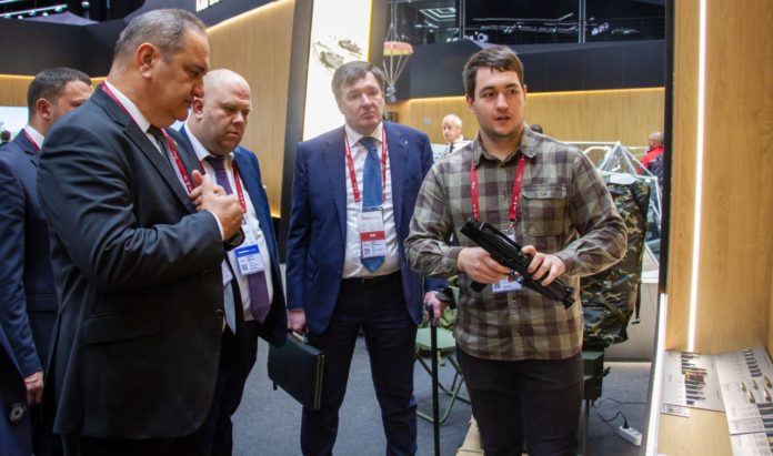 Значительный интерес у иностранных делегаций вызывают разработки ЦНИИТОЧМАШ на МВТФ «Армия – 2021»