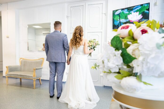 С начала частичной мобилизации в Подольске поженились 25 пар