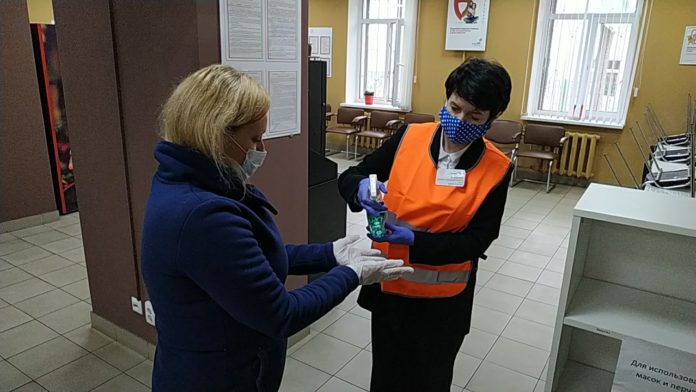 В нескольких офисах МФЦ Городского округа Подольск возобновлен очный прием заявителей