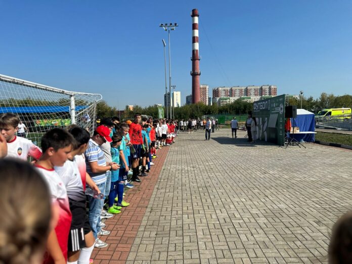 Порядка 160 спортсменов со всей Московской области приняли участие во Всероссийском фестивале детского дворового...