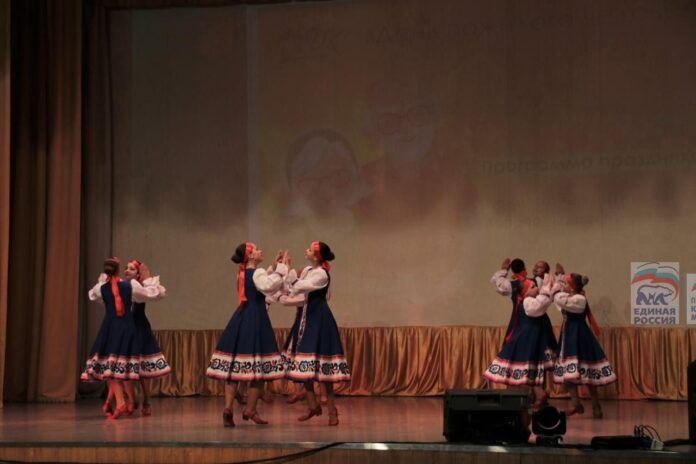 Депутат Городского округа Подольск организовала и приняла участие в празднике – «День пожилого человека»