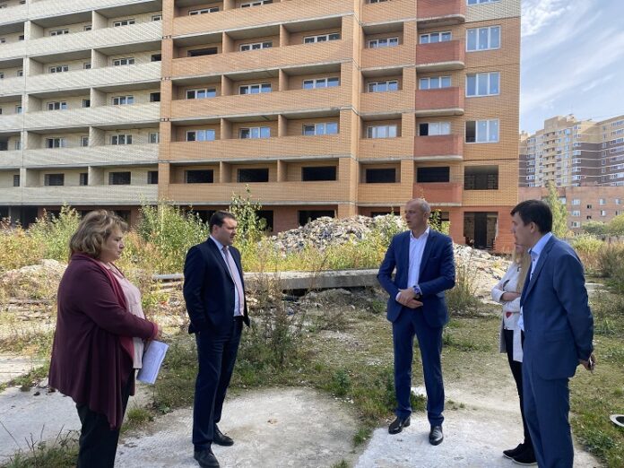 Проблемные объекты Большого Подольска перейдут в Фонд защиты прав дольщиков Подмосковья до конца этого...