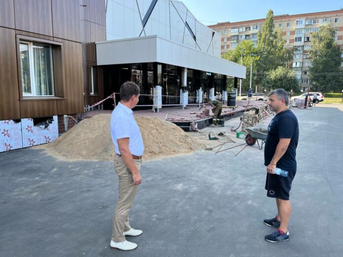 Архитектурный облик торгового комплекса «Остров сокровищ» в Подольске преображается