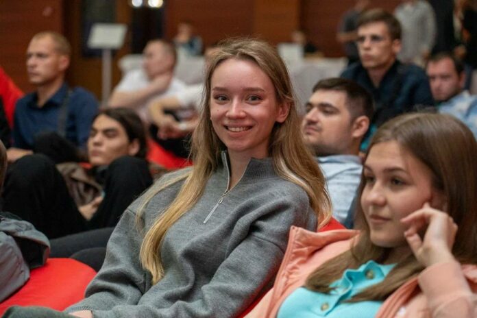 Подольская молодёжь принимает участие в масштабном форуме