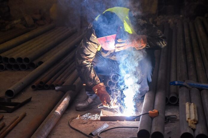 На Весенней замену подвальных коммуникаций в МКД проведут без отключения ресурса