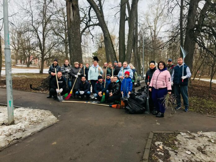 В Городском округе Подольск проходит муниципальный субботник