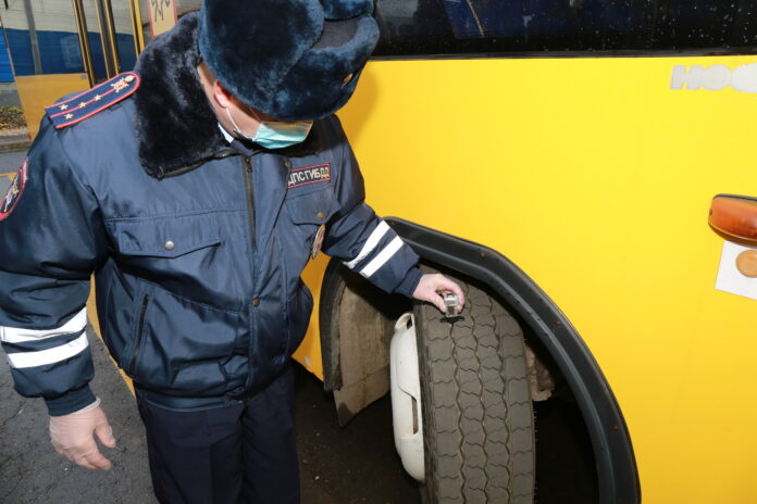 Рейды направленные на проверку технического состояния автобусов в осенне-зимний период проведут в Подольске
