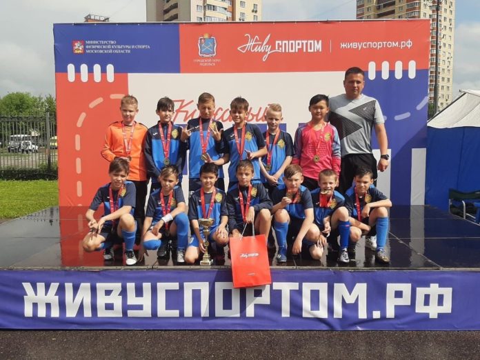 В Подольске начался футбольный турнир «Кожаный мяч-2021»