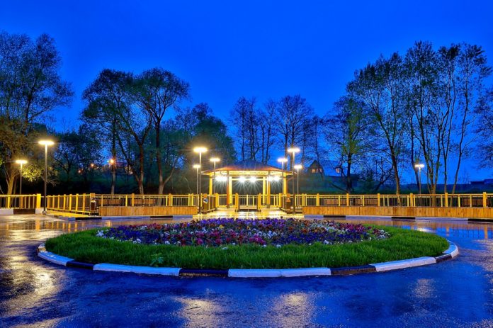 Завершено облагораживание родниковой зоны в деревне Валищево