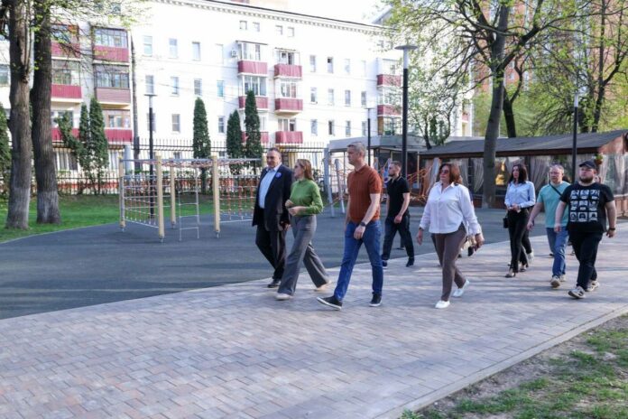 В Подольске провели мониторинг готовности Парка культуры и отдыха имени Виктора Талалихина к летнему...