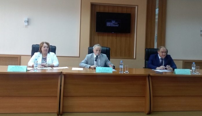 В Подольске прошло совещание по вопросам подготовки объектов ЖКХ к отопительному сезону