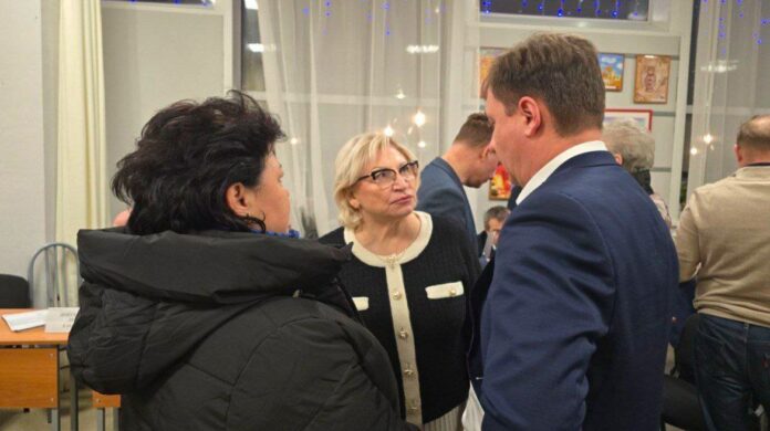 Выездная администрация прошла в микрорайоне Силикатная