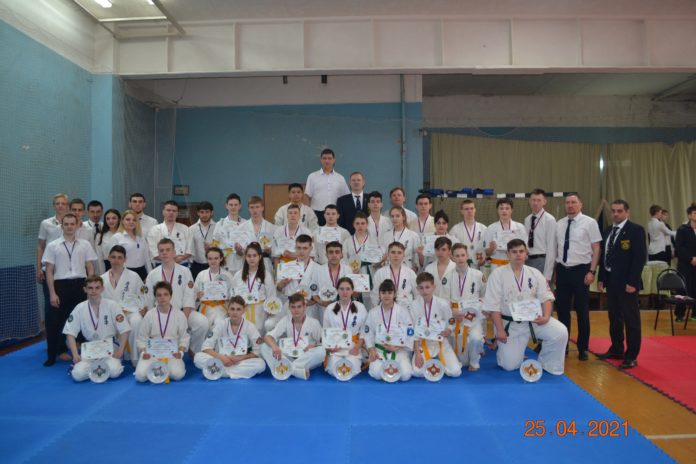 Спортивный праздник для юных каратистов прошел в Климовске