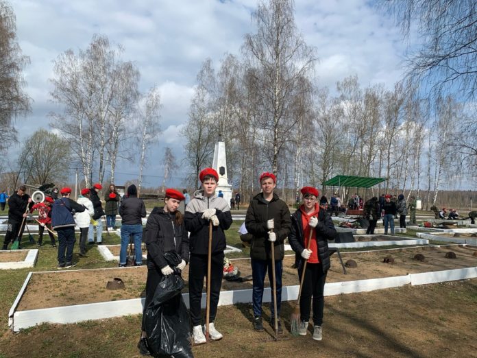 Волонтеры Подольска приняли участие в акции «Дорогами Победы»