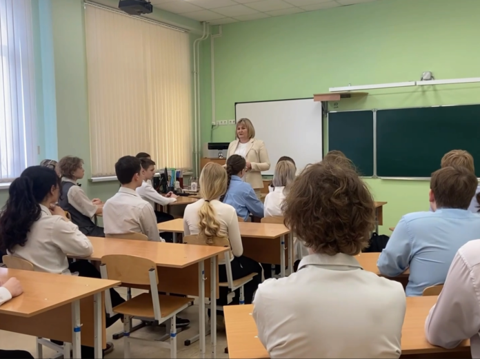 Школьники гимназии сохраняют память о героях Великой Отечественной