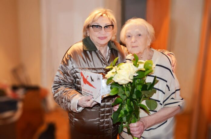 Подольские партийцы навестили ветерана в Международный день освобождения узников фашистских концлагерей