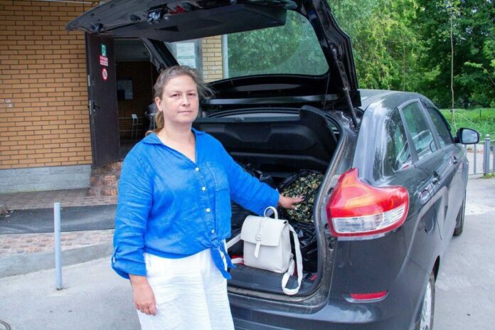 Продолжаем отправлять гуманитарный груз нашим военнослужащим, которые сейчас находятся в зоне проведения специальной военной...