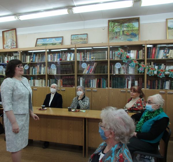 В библиотеке № 12 состоялась праздничная программа